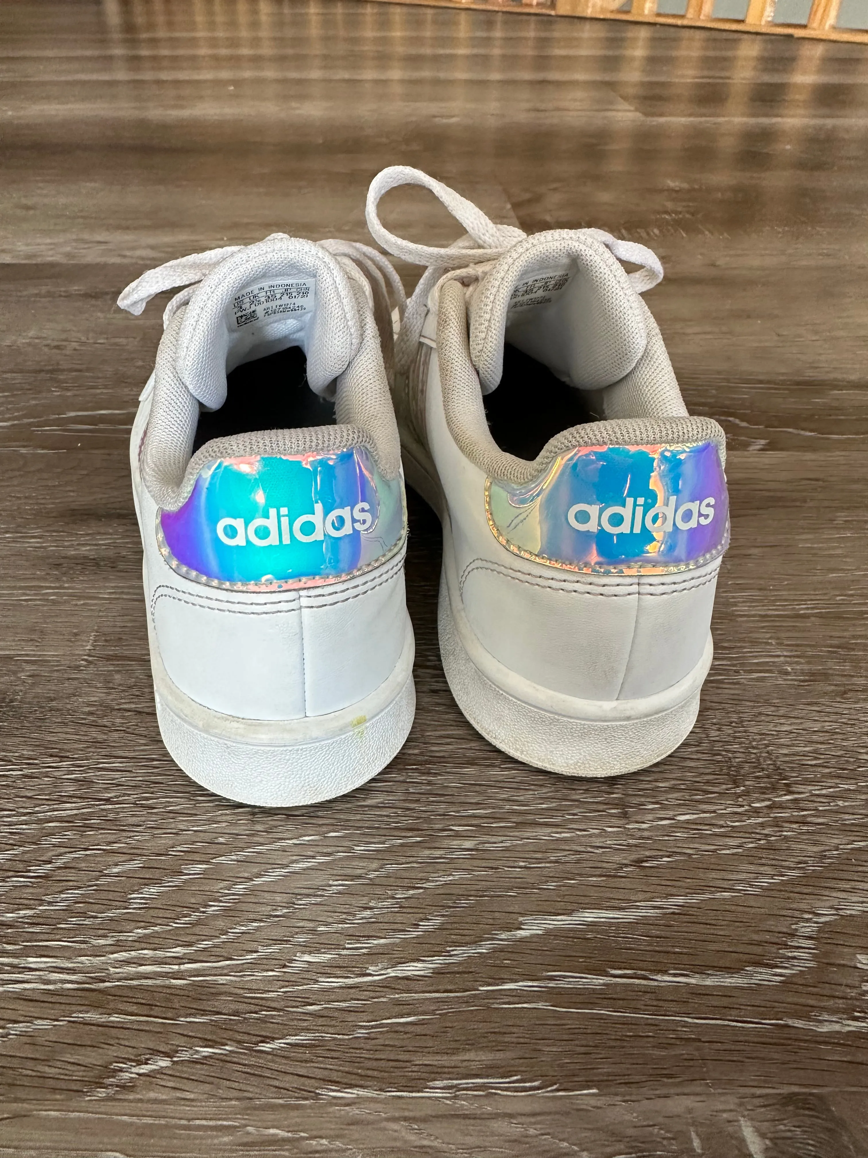 Adidas Grand Court Sneakers, Size 3, VGUC, Shoes 3 (Kids:4-8yr)