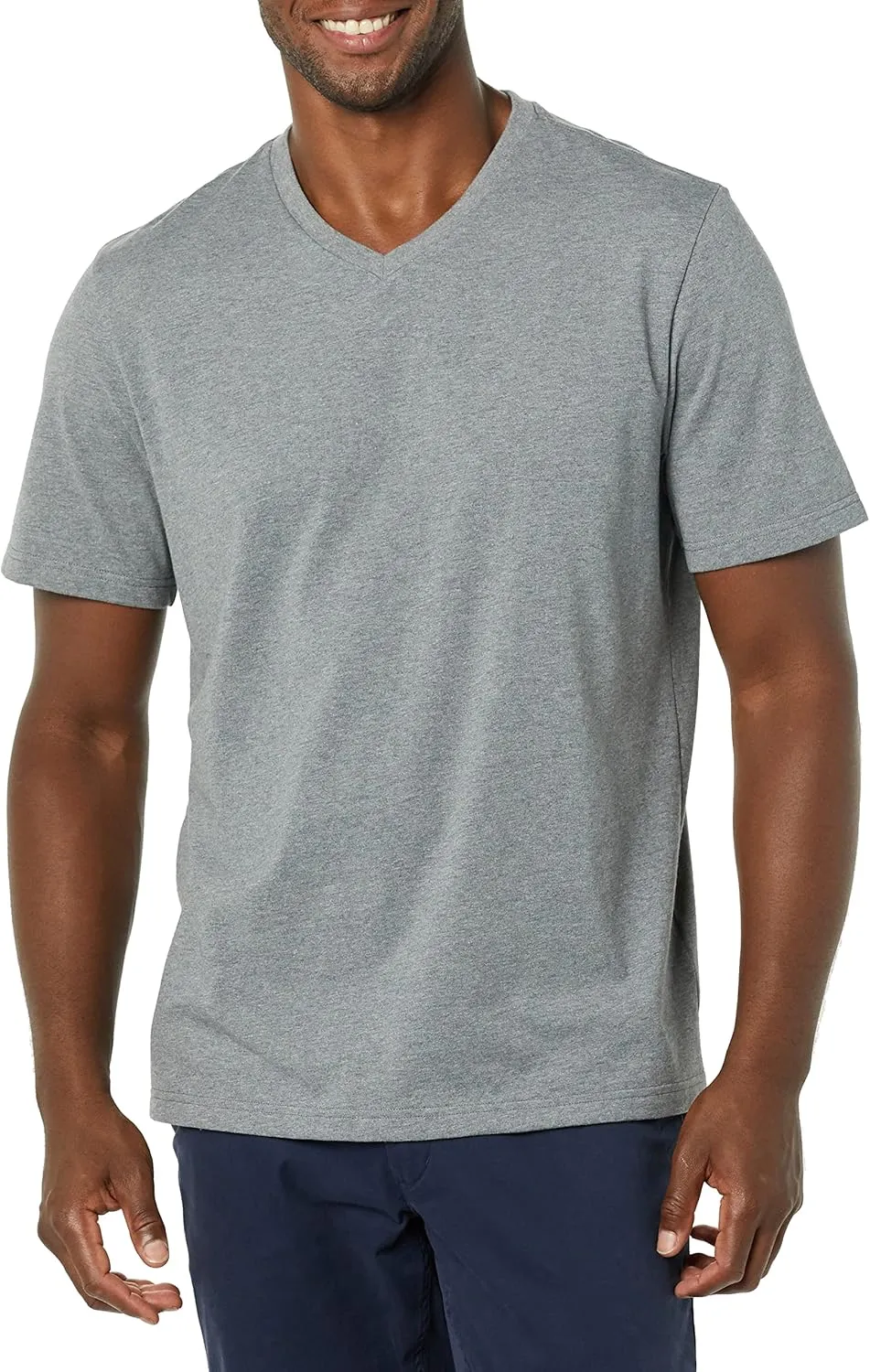 Amazon Essentials Men's Short-Sleeve V-Neck T-Shirts, Pack of 2