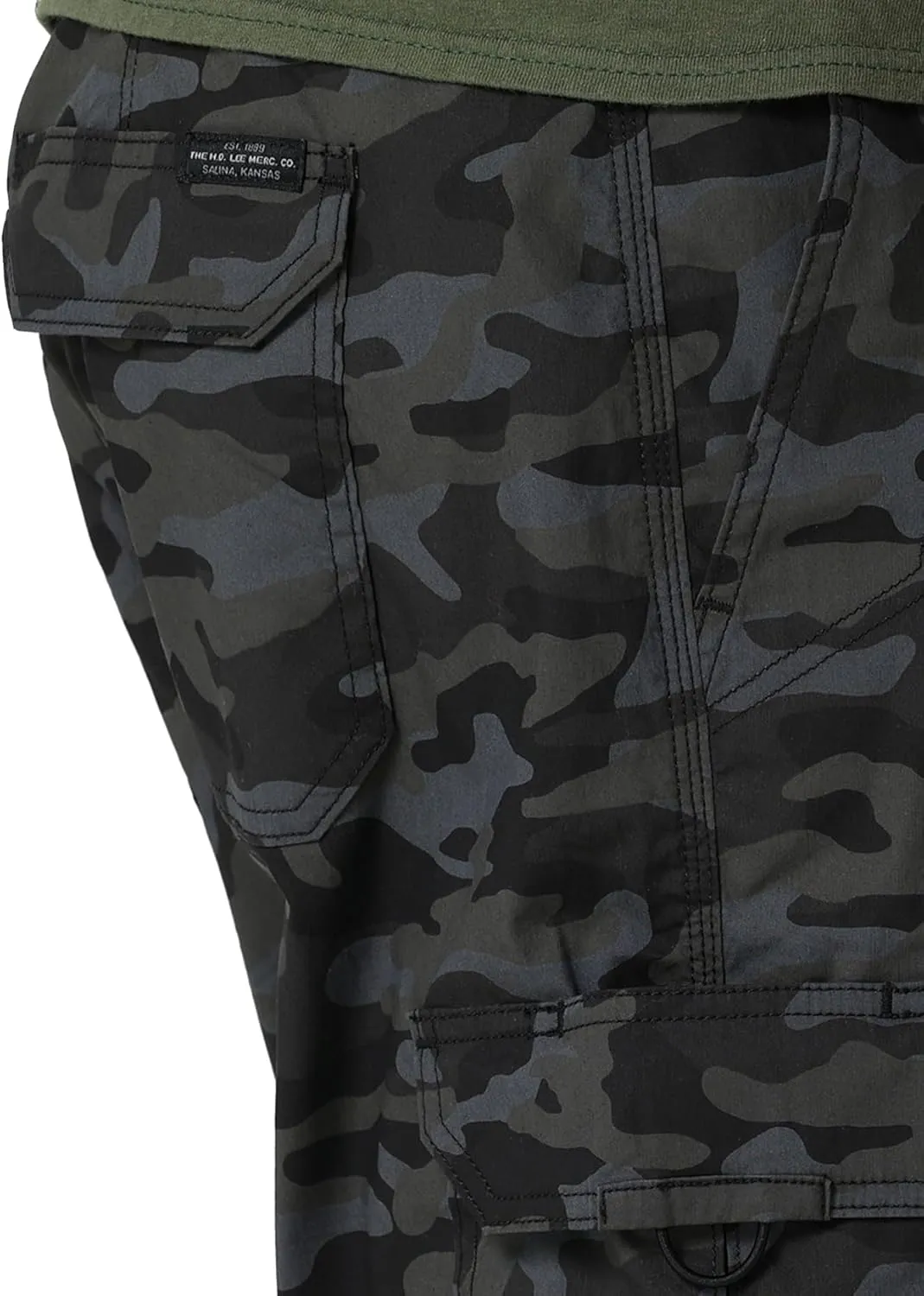 Lee Men's Big & Tall Extreme Motion Crossroad Cargo Short