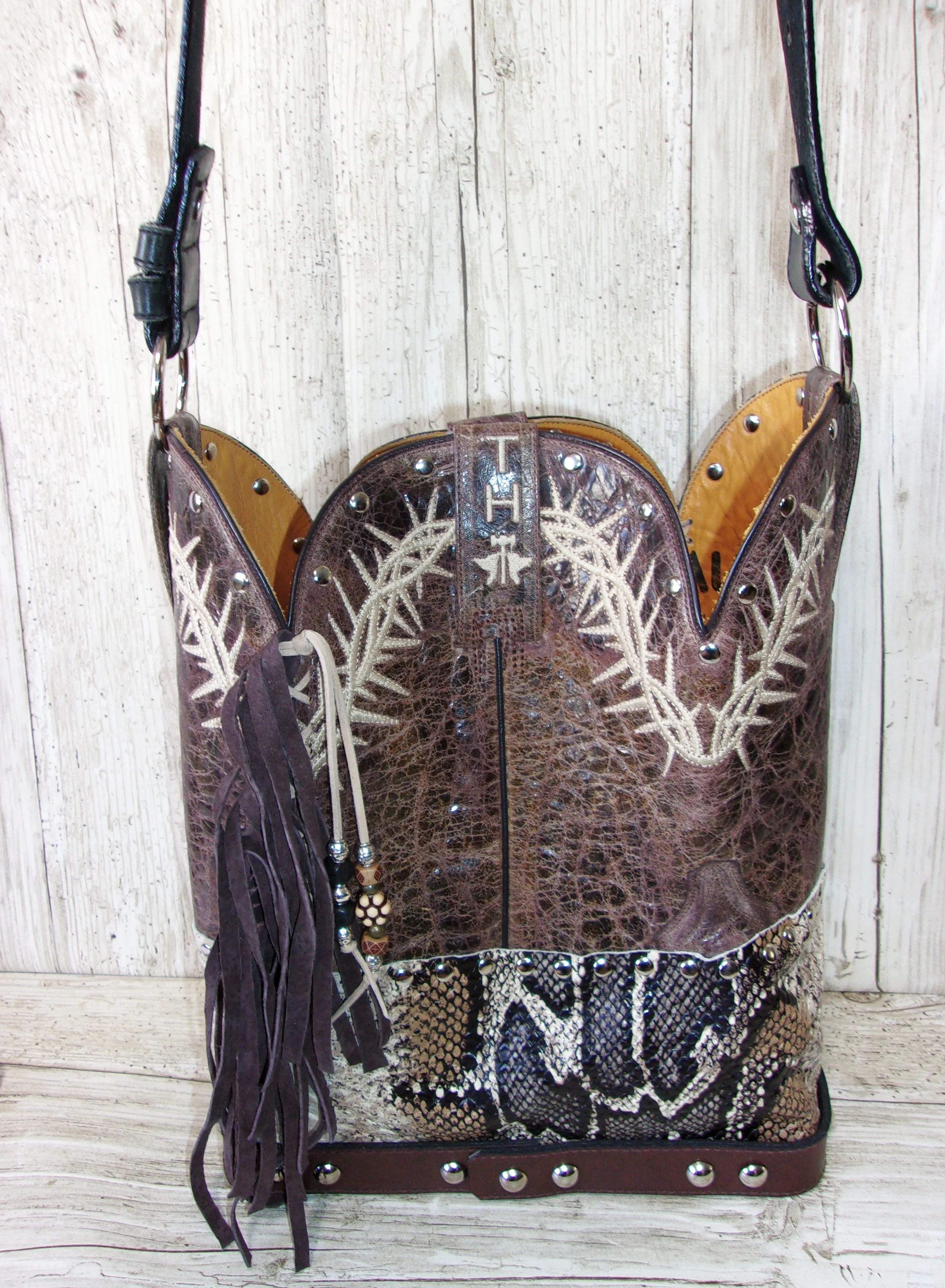 Top Shelf Cowboy Boot Purse with Fringe TS291
