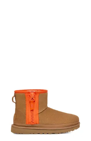 UGG Womens Classic Mini Zipper Tape Logo Boots